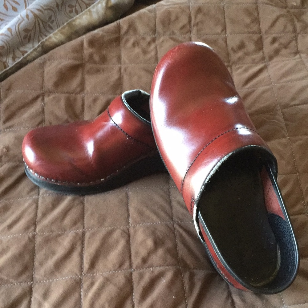 Women’s shoes
